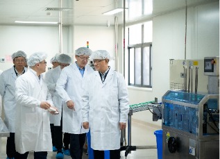 國機集團黨委副書記、總經(jīng)理羅乾宜調(diào)研樂珠制藥